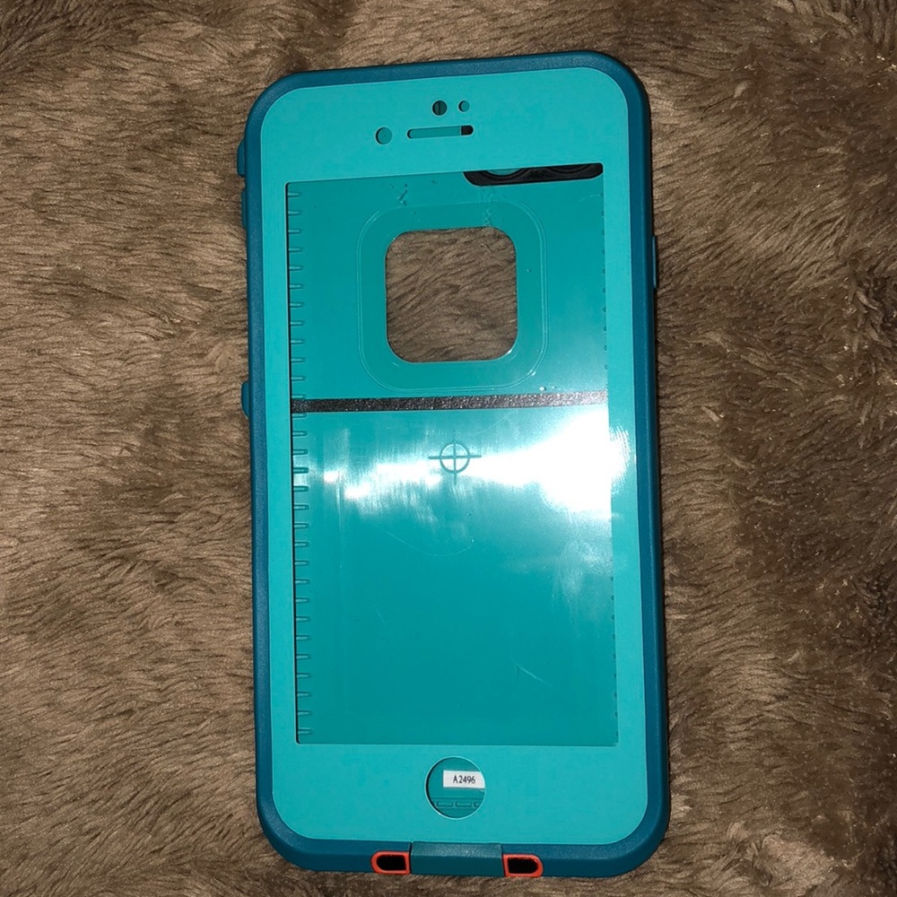 iPhone 7 Lifeproof Phone Case
